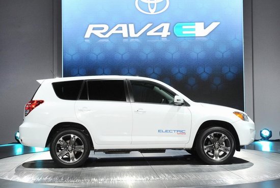 豐田明年推電動(dòng)版RAV4 預(yù)計(jì)售價(jià)4萬(wàn)美元