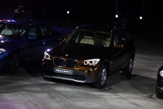 2011廣州車展BMW之夜紀實報道 國產(chǎn)X1發(fā)布