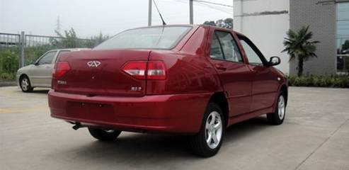 近日，我們從奇瑞汽車了解到，2012款旗云2將于10月初上市